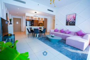 Like Home - 5901 Majestic 3bhk with stunning Creek View